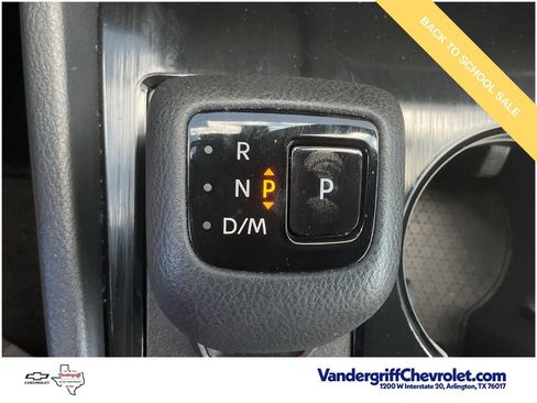 Used 2025 Nissan Rogue SV FWD image 17