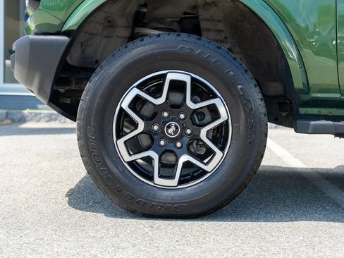 Used 2023 Ford Bronco Outer Banks AWD/4WD image 10