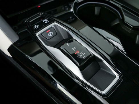 New 2026 Audi Q5 Premium AWD/4WD image 18
