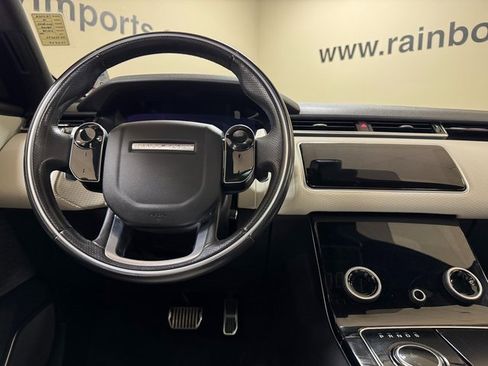 Used 2018 Land Rover Range Rover Velar R-Dynamic SE image 9