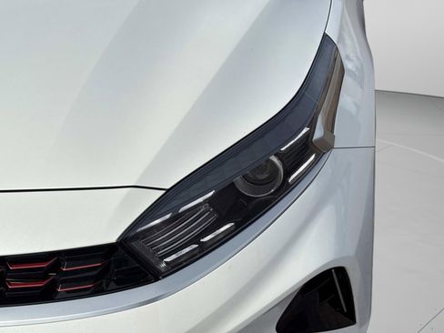 Used 2023 Kia Forte GT-Line w/ GT-Line Premium Package image 9