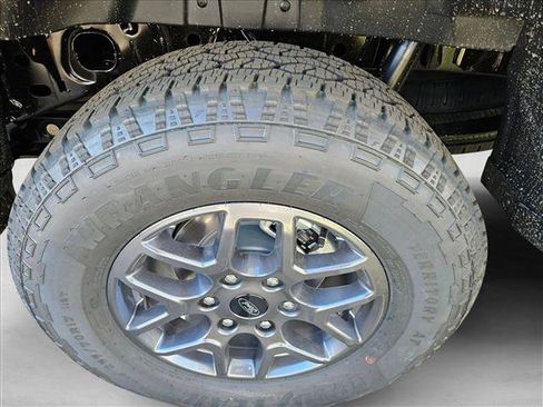 New 2025 Ford Ranger XLT w/ Convenience Package image 8