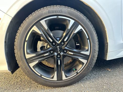 Used 2023 Kia K5 GT-Line image 29
