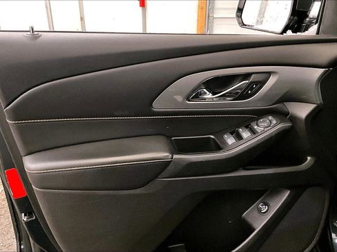 Used 2019 Chevrolet Traverse LT image 22