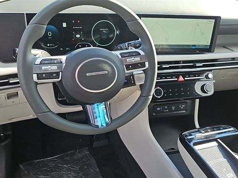 New 2026 Hyundai Tucson Limited image 10