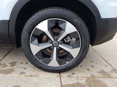 New 2026 Volvo XC40 B5 Plus w/ Protection Package Premier AWD/4WD image 12