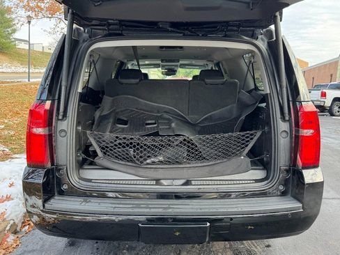 Used 2019 Chevrolet Suburban Premier image 9