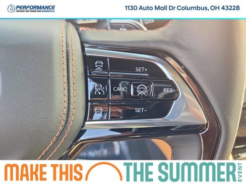 New 2026 Jeep Grand Cherokee L Summit w/ Obsidian Package AWD/4WD image 35