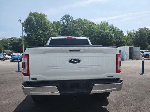 Used 2023 Ford F150 Lariat w/ Max Trailer Tow Package AWD/4WD image 4