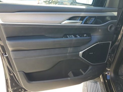 New 2026 Jeep Grand Wagoneer Limited image 10