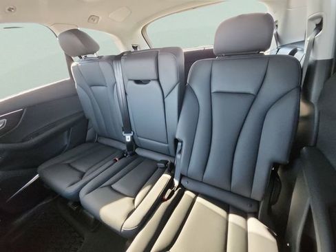 Used 2023 Audi Q7 3.0T Premium Plus image 15