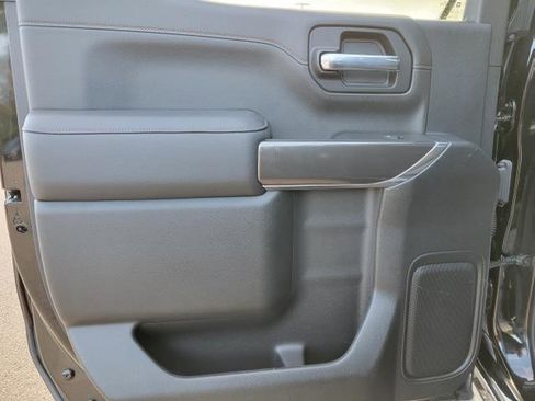 Used 2021 GMC Sierra 1500 AT4 image 11