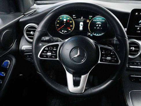 Used 2022 Mercedes-Benz GLC 300 4MATIC w/ Multimedia Package Lite image 26