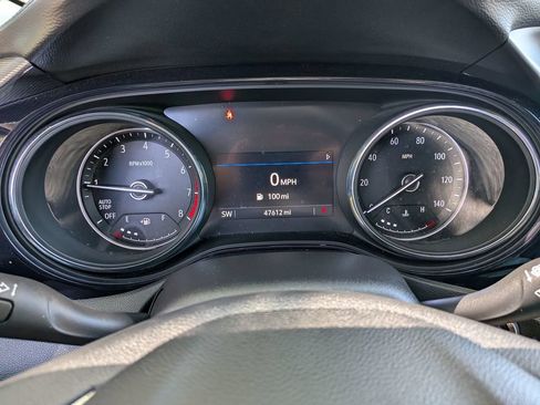 Used 2022 Buick Encore GX Select FWD image 18