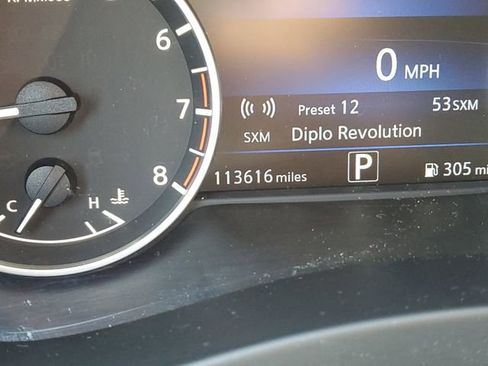 Used 2019 Nissan Murano S AWD/4WD image 9