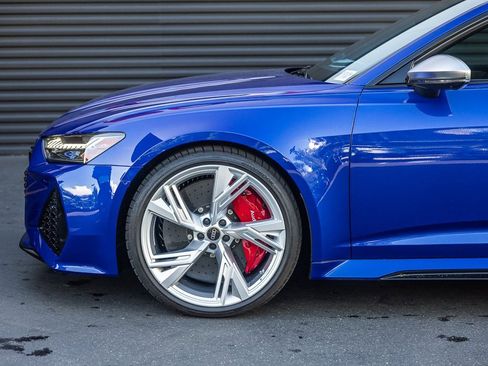 Used 2023 Audi RS 6 w/ Executive Package image 11