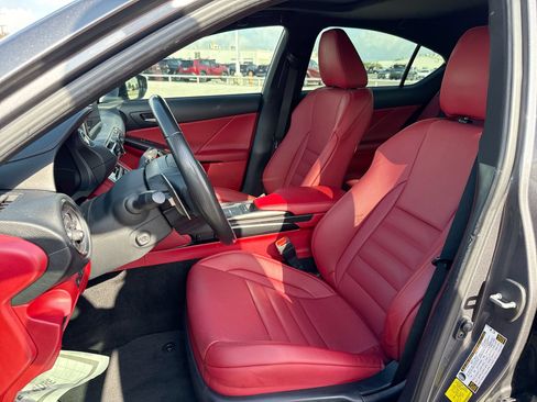Used 2023 Lexus IS 350 F Sport RWD image 13
