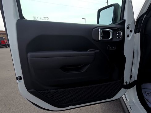 New 2026 Jeep Wrangler Unlimited Sport image 14