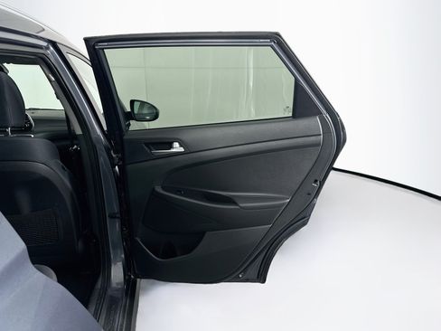 Used 2021 Hyundai Tucson Value FWD image 28