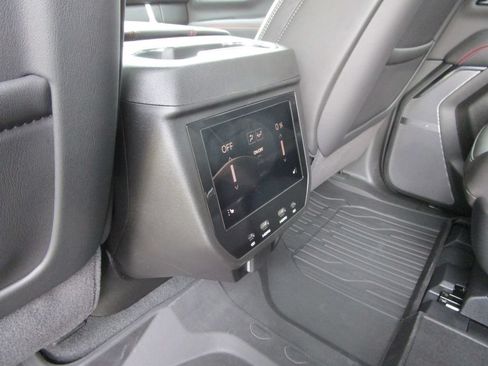 New 2026 GMC Yukon AT4 Ultimate w/ LPO, Floor Liner Package AWD/4WD image 21