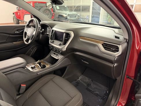 Used 2023 GMC Acadia SLE w/ Driver Convenience Package AWD/4WD image 34
