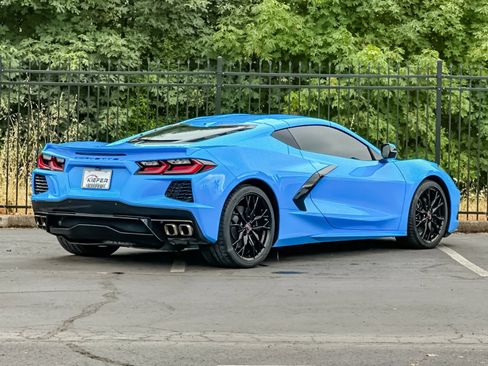 Used 2023 Chevrolet Corvette Stingray Preferred Cpe RWD image 3