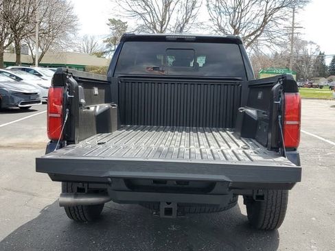 New 2026 Toyota Tacoma TRD Off-Road AWD/4WD image 9