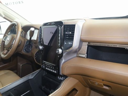 Used 2020 RAM 3500 Limited image 48