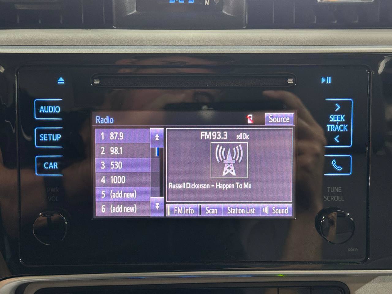 Used 2019 Toyota Corolla LE FWD image 26