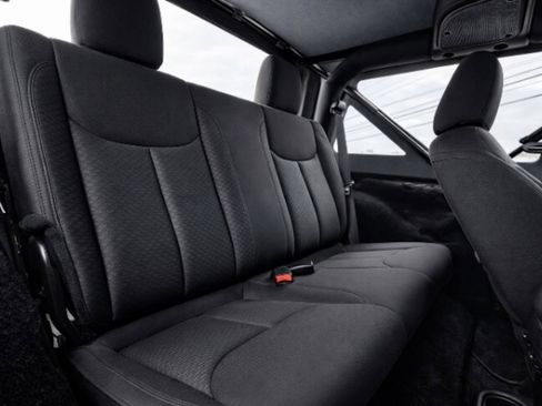 Used 2017 Jeep Wrangler Sport w/ Quick Order Package 23S image 11