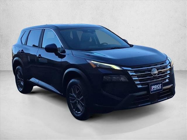 Used 2026 Nissan Rogue SV FWD image 3