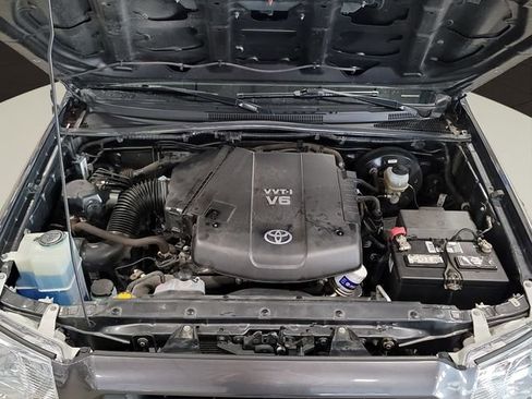 Used 2012 Toyota Tacoma 4x4 Double Cab w/ TRD Sport Pkg image 32