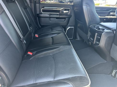 Used 2022 RAM 2500 Laramie AWD/4WD image 13