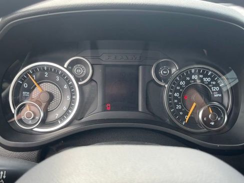 Used 2019 RAM 1500 Tradesman w/ SXT Appearance Group AWD/4WD image 30