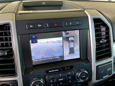 Used 2021 Ford F250 Lariat image 29
