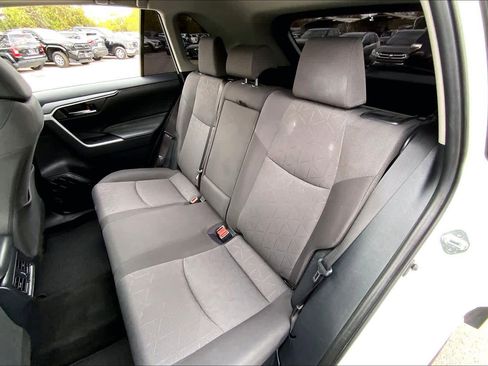 Used 2024 Toyota RAV4 XLE image 20