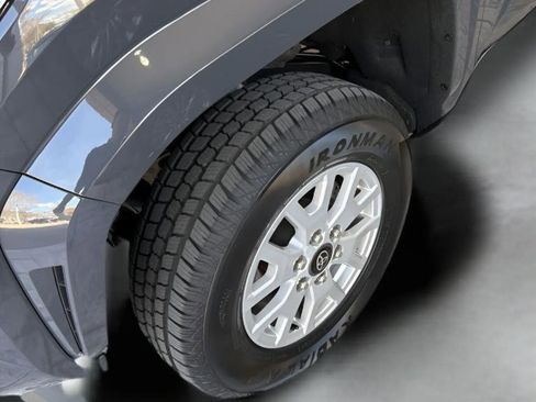 Certified 2024 Toyota Tacoma SR5 image 2