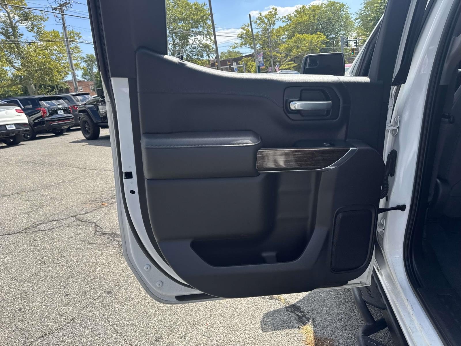 Used 2021 GMC Sierra 1500 Elevation AWD/4WD image 11