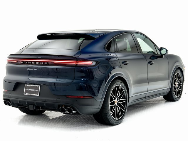 Certified 2026 Porsche Cayenne Coupe AWD/4WD image 35