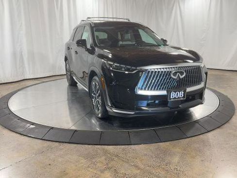 Certified 2026 INFINITI QX60 Luxe w/ Family Package image 4