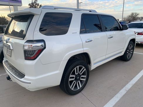 Used 2022 Toyota 4Runner Limited image 4
