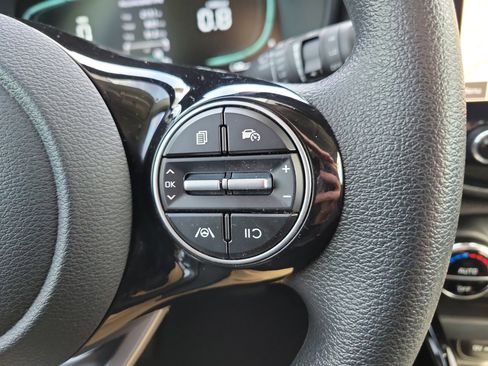 Certified 2023 Kia Soul S image 26