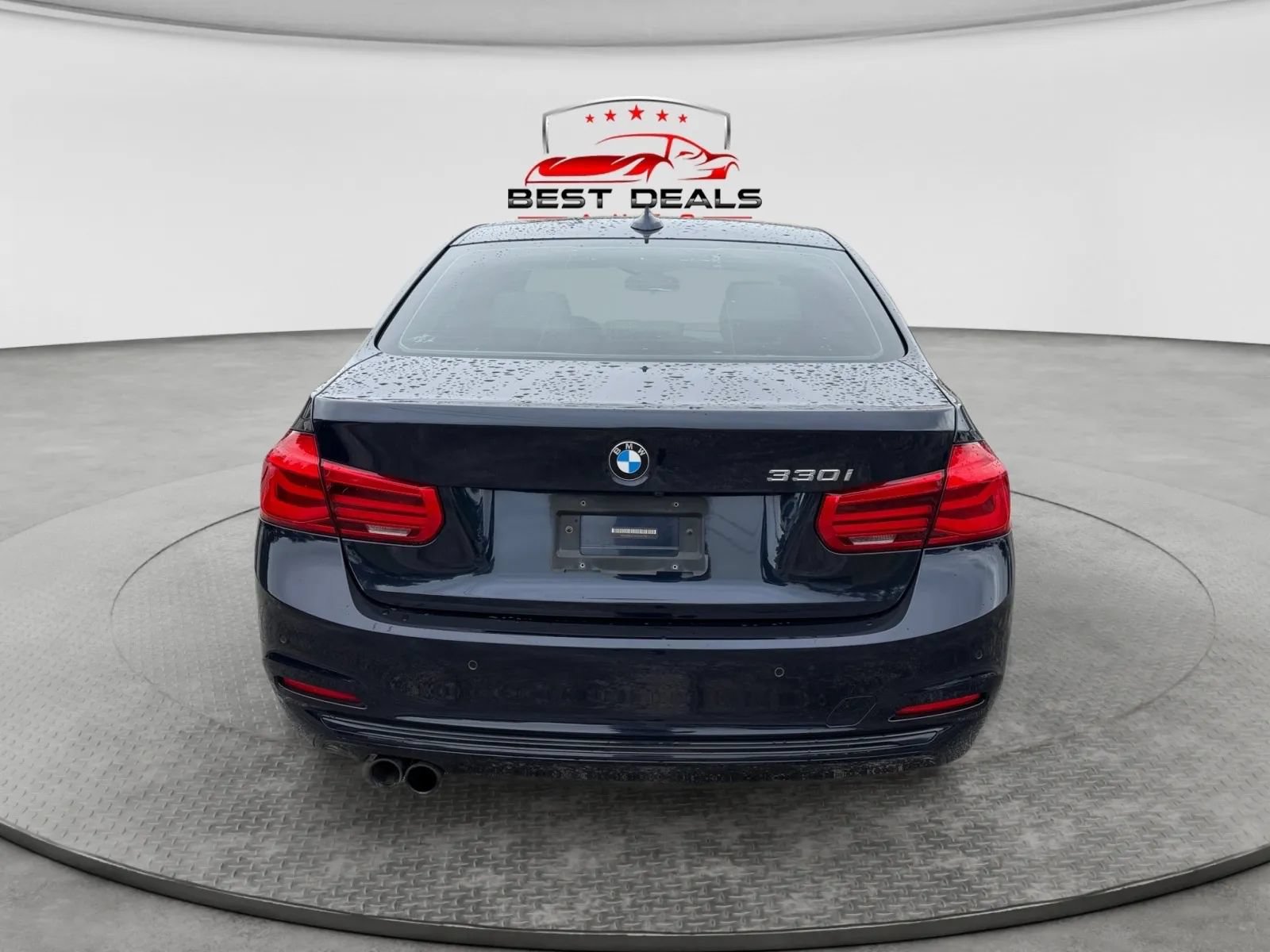Used 2017 BMW 330i Sedan RWD image 4