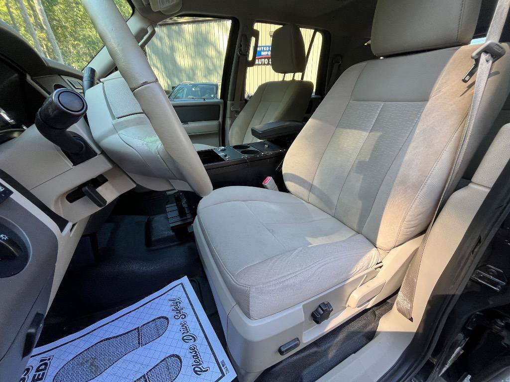 Used 2013 Ford Expedition XL w/ HD Trailer Tow Pkg AWD/4WD image 16
