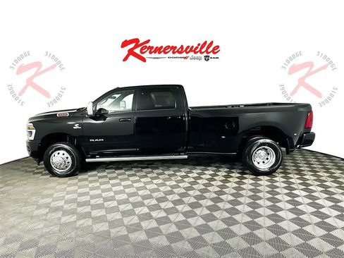 New 2025 RAM 3500 Laramie image 4