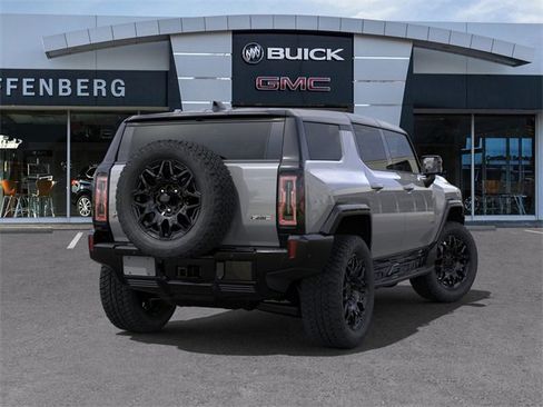 New 2025 GMC Hummer EV 2X image 4