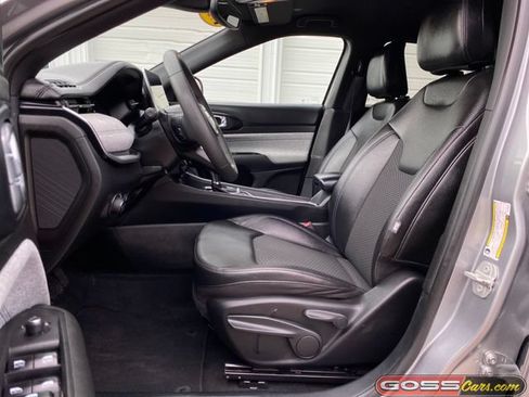 Certified 2024 Jeep Compass Latitude AWD/4WD image 29