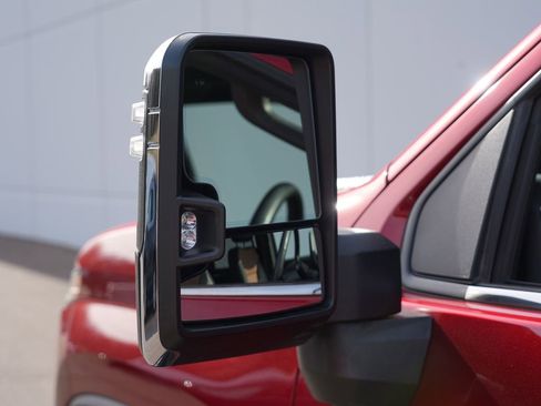 Used 2025 Chevrolet Silverado 3500 High Country w/ High Country Premium Package AWD/4WD image 35