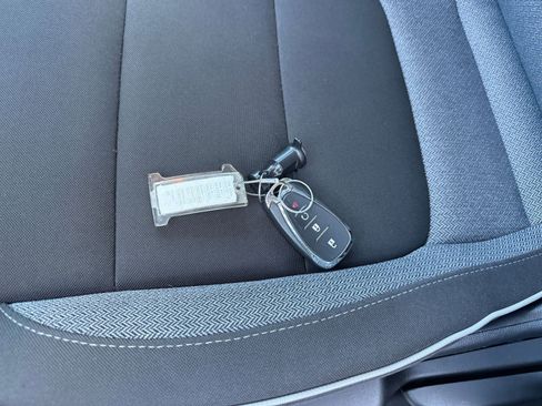 Used 2025 Chevrolet TrailBlazer LT image 21