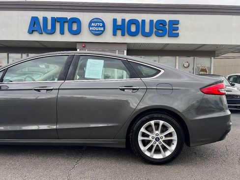 Used 2019 Ford Fusion SEL FWD image 37